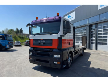 Tovornjak avtotransporter MAN TGA