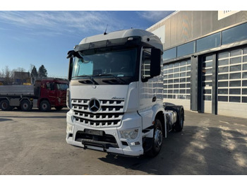 Vlačilec MERCEDES-BENZ Arocs 1851