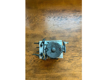 Hidravlika MERCEDES-BENZ Vito