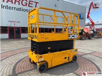 Škarjasta dvižna ploščad JCB S3246E
