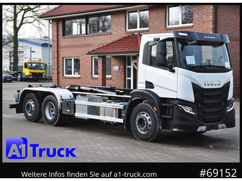 Kotalni prekucni tovornjak IVECO X-WAY