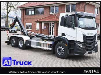 Kotalni prekucni tovornjak IVECO X-WAY