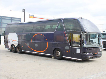 Potovalni avtobus NEOPLAN