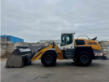 Kolesni nakladalec LIEBHERR L 556