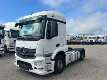 Vlačilec MERCEDES-BENZ Actros 1840