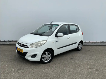 Kombilimuzina HYUNDAI