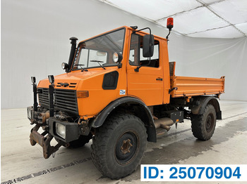Tovornjak prekucnik UNIMOG