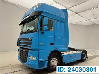 Vlačilec DAF XF 105 460