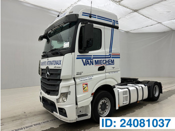 Vlačilec MERCEDES-BENZ Actros 1842