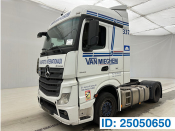 Vlačilec MERCEDES-BENZ Actros 1842