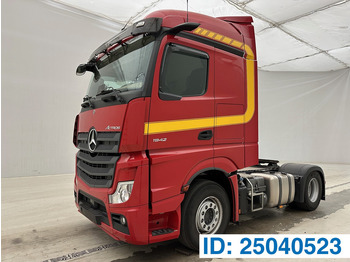 Vlačilec MERCEDES-BENZ Actros 1942