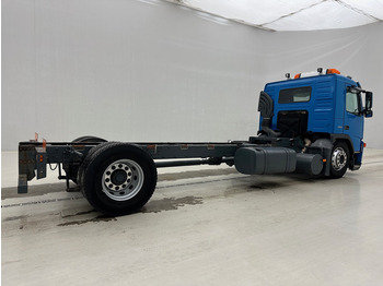 Tovornjak-šasija Volvo FM9.260: slika 4