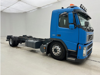 Tovornjak-šasija Volvo FM9.260: slika 3