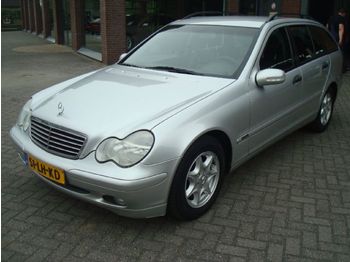 Avtomobil Mercedes- Benz C 180  MANUAL GEARBOX  AIRCO: slika 1
