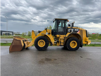 Kolesni nakladalec CATERPILLAR 962K
