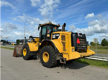Kolesni nakladalec CATERPILLAR 966M