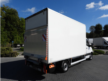 Dostavno vozilo z zabojnikom MERCEDES SPRINTER 315 BOX LIFT 8 PALLETS AIR CONDITIONING 150HP: slika 3 Dostavno vozilo z zabojnikom MERCEDES SPRINTER 315 BOX LIFT 8 PALLETS AIR CONDITIONING 150HP: slika 3