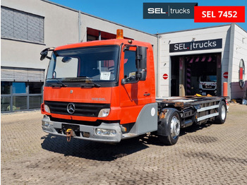 Kontejnerski tovornjak/ Tovornjak z zamenljivim tovoriščem MERCEDES-BENZ