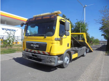Tovornjak avtotransporter MAN TGL 8.220