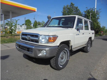 Avtomobil TOYOTA Land Cruiser