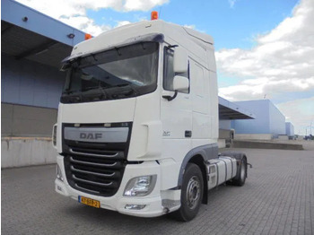 Vlačilec DAF XF 460