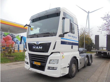 Vlačilec MAN TGX 26.500