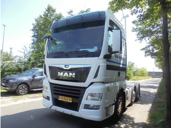 Vlačilec MAN TGX 26.500
