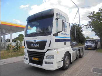 Vlačilec MAN TGX 26.500
