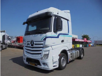 Vlačilec MERCEDES-BENZ Actros 1843
