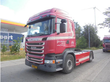 Vlačilec SCANIA R 410