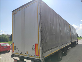 Tovornjak s ponjavo Scania R420 curtainsider truck + curtain side trailer: slika 4