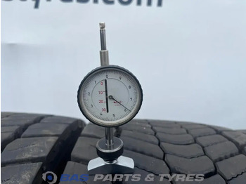 Guma za Tovornjak Continental Continental 315/70R22.5 Hybrid HD5 154/150 M+S 3PMSF gebruikte set: slika 3