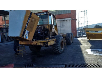 Zglobni demper VOLVO A25