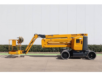 Zglobna dvižna ploščad HAULOTTE