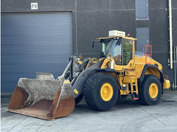 Kolesni nakladalec VOLVO L150H