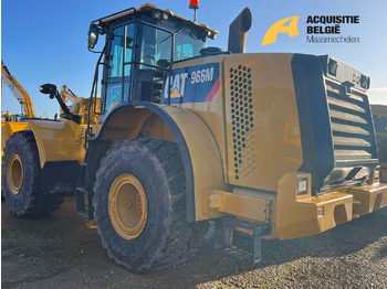Kolesni nakladalec CATERPILLAR 966M