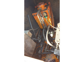 Stroj za asfalterska dela Strassmayr Patchmatic STP 1008 (incomplete! nicht/nie-komplet: slika 4 Stroj za asfalterska dela Strassmayr Patchmatic STP 1008 (incomplete! nicht/nie-komplet: slika 4