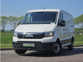 Mali kombi MAN TGE 2.140