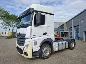 Vlačilec MERCEDES-BENZ Actros 1945