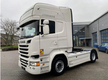 Vlačilec SCANIA R 520