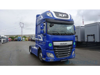 Vlačilec DAF XF 510
