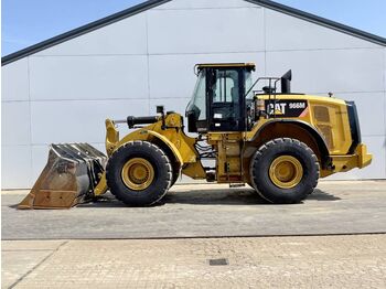 Kolesni nakladalec CATERPILLAR 966M