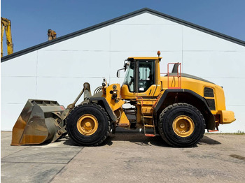 Kolesni nakladalec VOLVO L150H