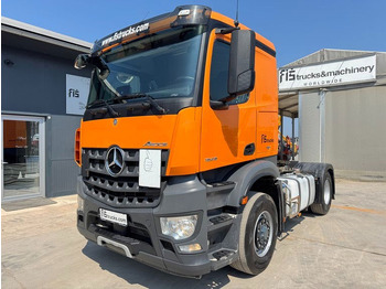 Vlačilec MERCEDES-BENZ Arocs 1845