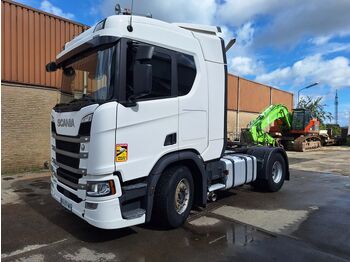 Vlačilec SCANIA R 450