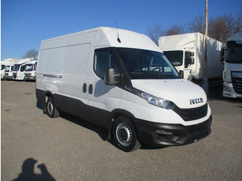 Furgon IVECO Daily 35s16