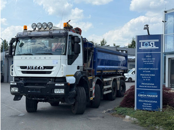 Tovornjak prekucnik IVECO Trakker