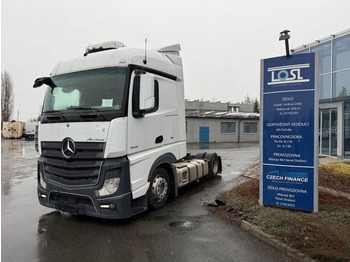Vlačilec MERCEDES-BENZ Actros 1845