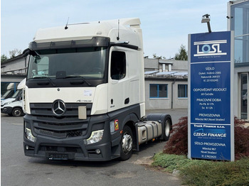 Vlačilec MERCEDES-BENZ Actros 1845