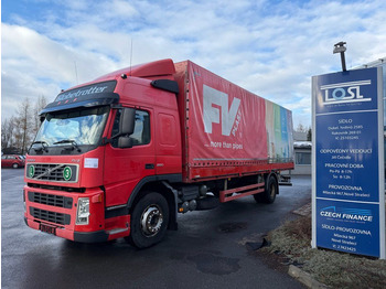 Tovornjak s ponjavo VOLVO FM